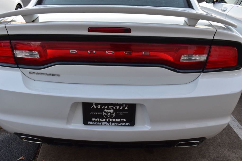 2014 Dodge Charger 4dr Sedan SE RWD - 22976403 - 39