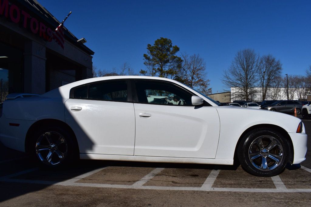 2014 Dodge Charger 4dr Sedan SE RWD - 22976403 - 5