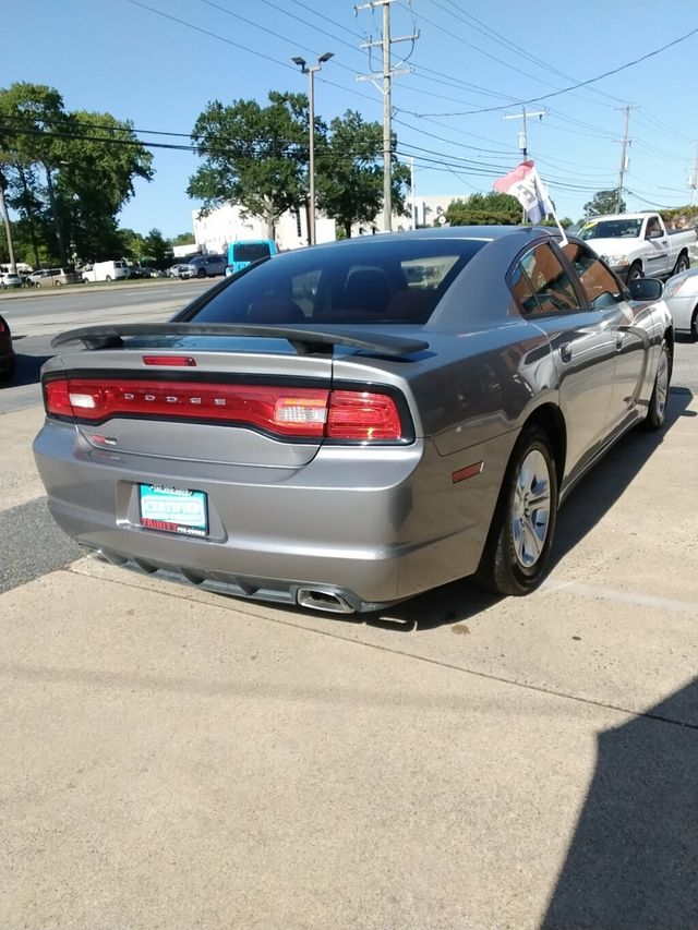 2014 Dodge Charger 4dr Sedan SE RWD - 23035342 - 3