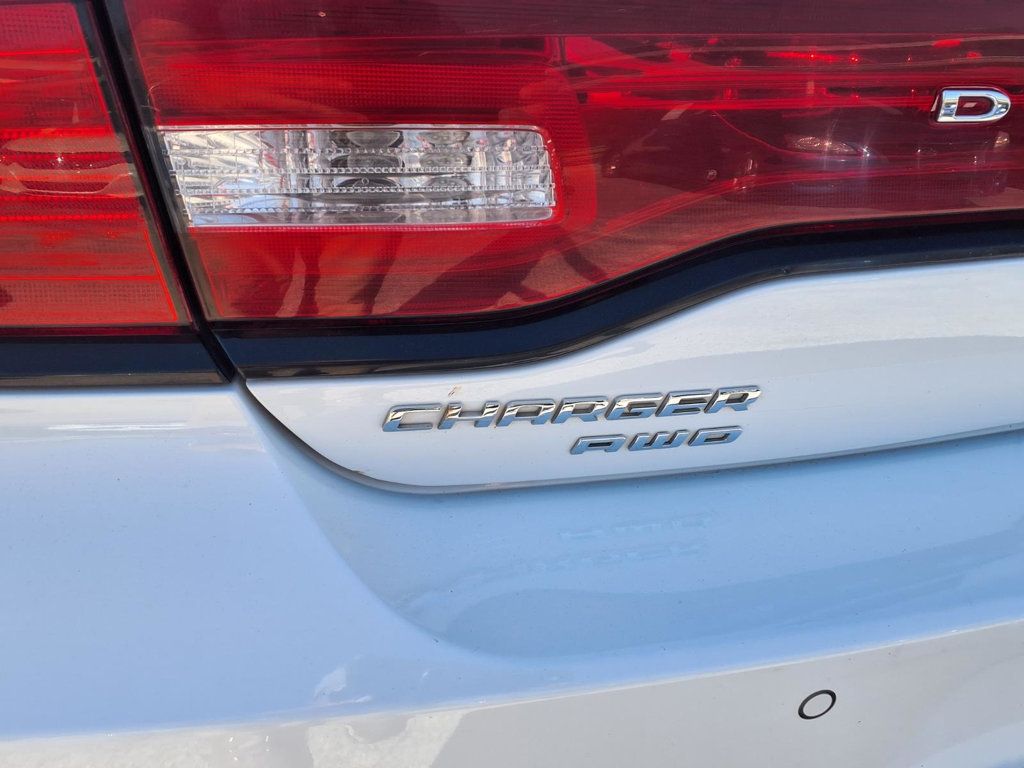 2014 Dodge Charger Sedan 4D Police AWD 5.7L V8 - 23093230 - 17