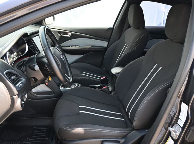 2014 Dodge Dart 4dr Sedan SXT - 23053294 - 16