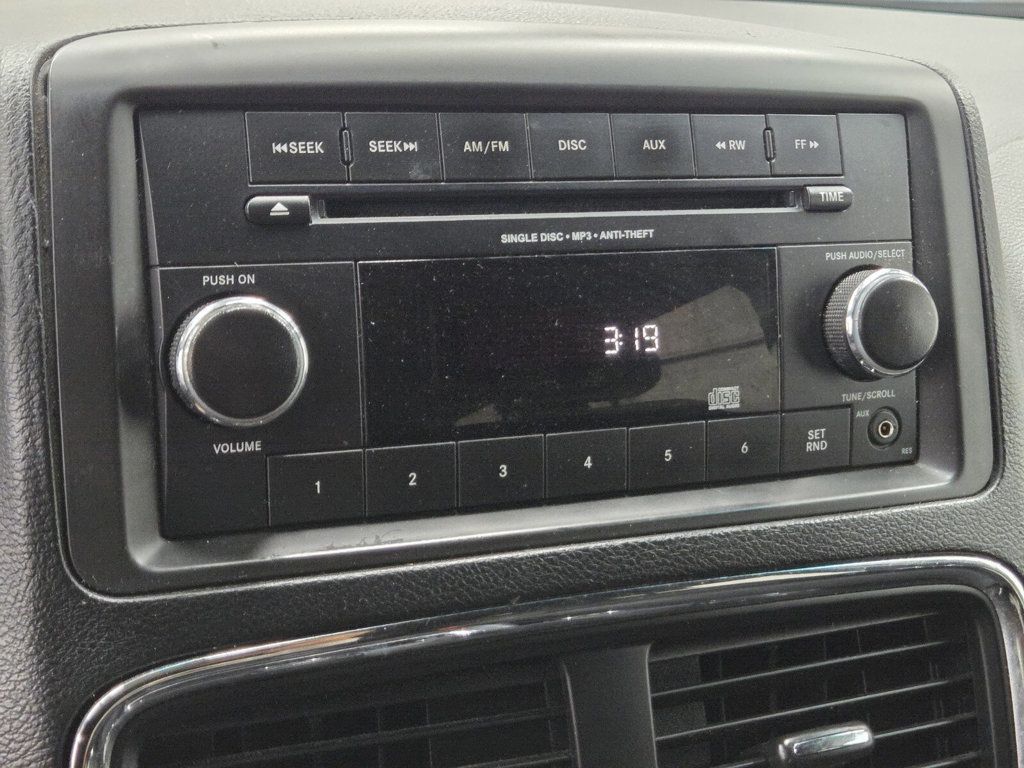 2014 Dodge Grand Caravan 4dr Wagon SXT - 22880365 - 17