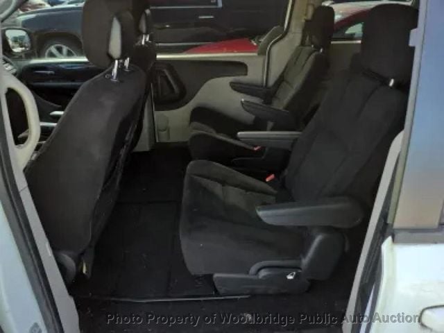 2014 Dodge Grand Caravan SXT - 22995315 - 9