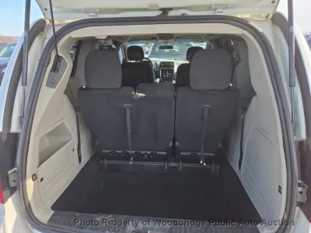 2014 Dodge Grand Caravan SXT - 22995315 - 11
