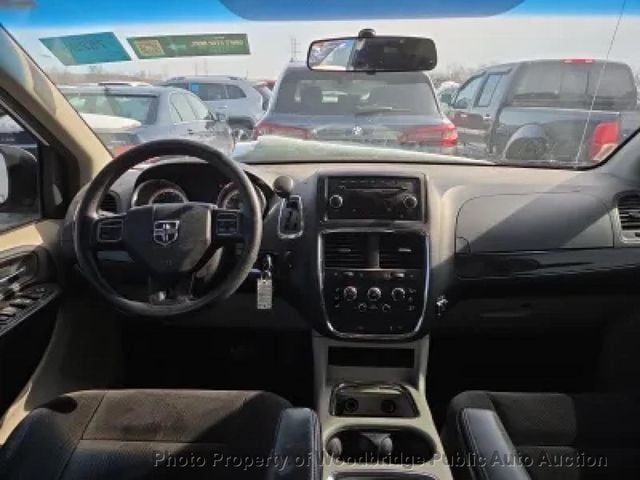 2014 Dodge Grand Caravan SXT - 22995315 - 7