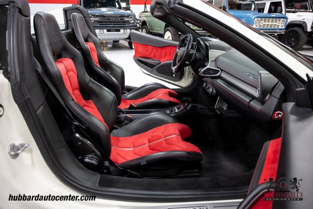 2014 Ferrari 458 Italia 2dr Convertible - 23002768 - 25