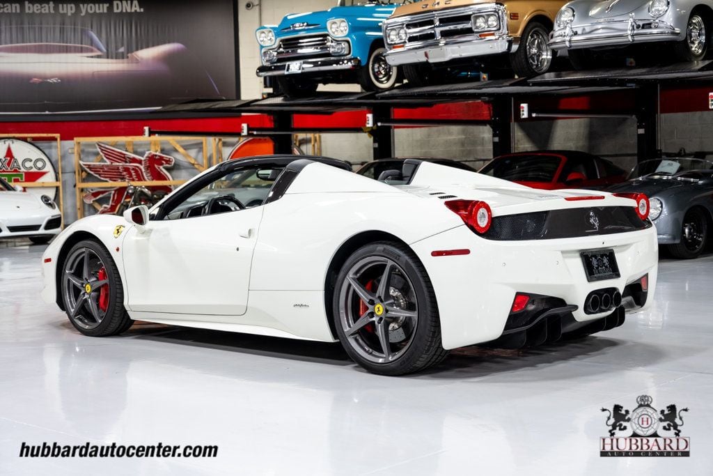 2014 Ferrari 458 Italia 2dr Convertible - 23002768 - 5