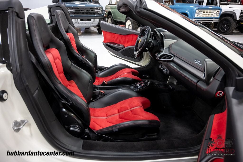2014 Ferrari 458 Italia 2dr Convertible - 23002768 - 89