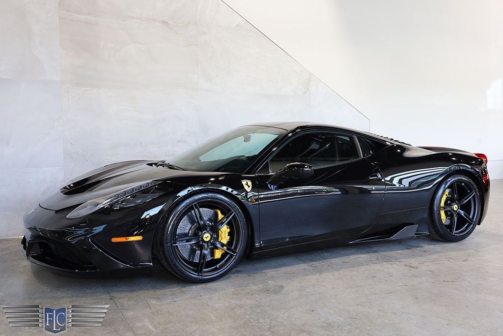 2014 Ferrari 458 Italia 2dr Coupe Speciale - 22681694 - 3