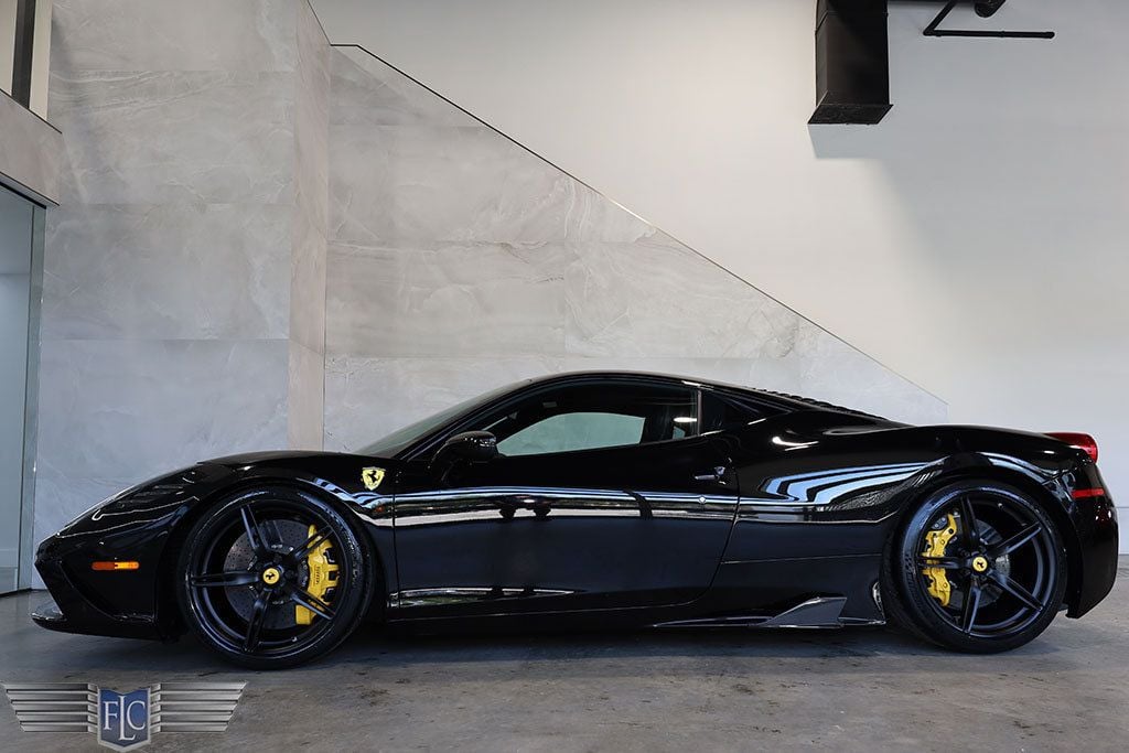 2014 Ferrari 458 Italia 2dr Coupe Speciale - 22681694 - 46