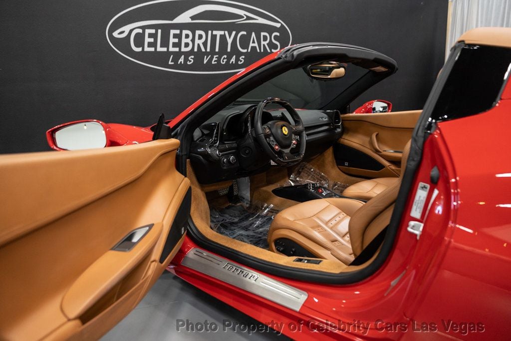 2014 Ferrari 458 Italia Spider, 328k MSRP  $64k in options! 8k miles, One owner! - 22761920 - 1