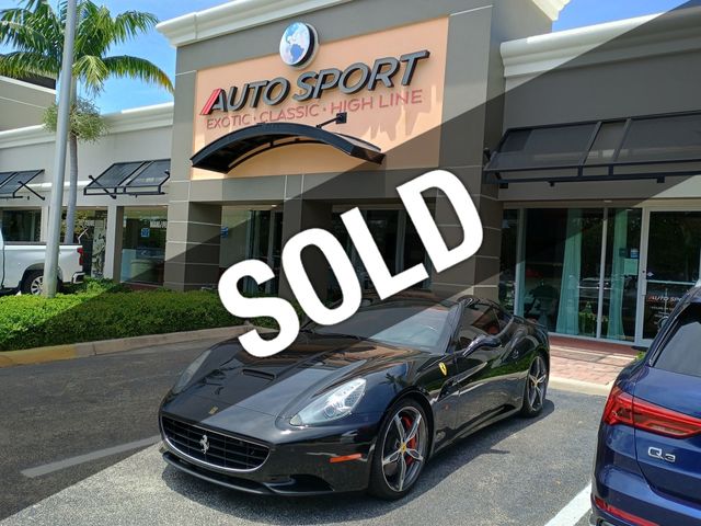 2014 Ferrari California 2dr Convertible - 22893811 - 0
