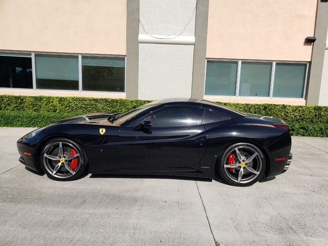 2014 Ferrari California 2dr Convertible - 22893811 - 22