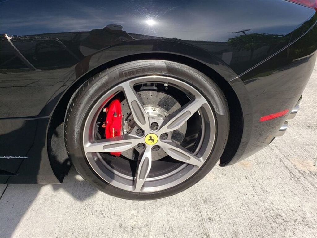 2014 Ferrari California 2dr Convertible - 22893811 - 33