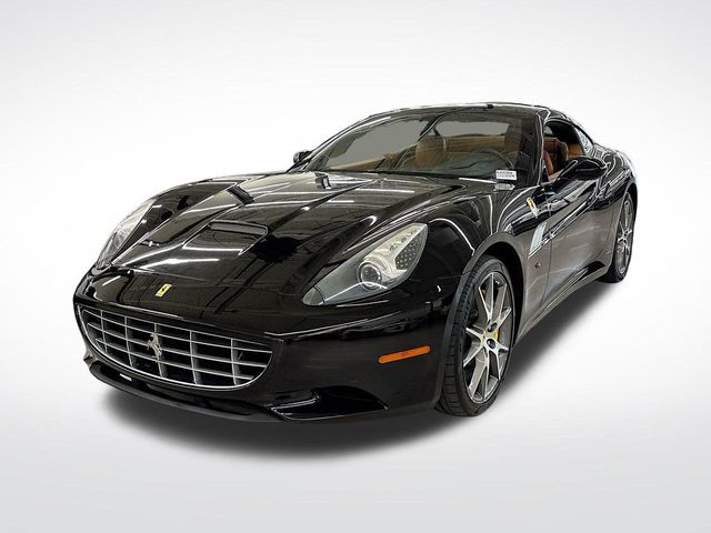 2014 Ferrari California 2dr Convertible - 22963755 - 0