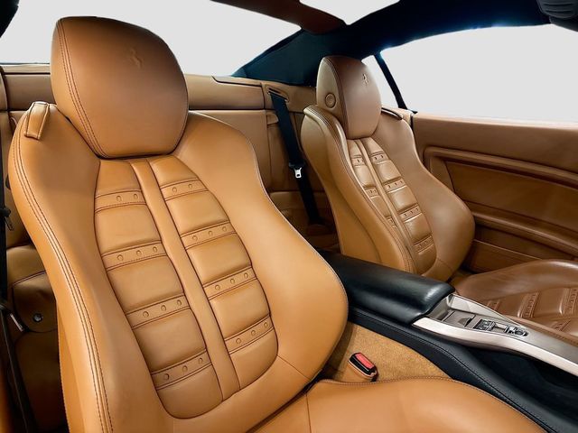 2014 Ferrari California 2dr Convertible - 22963755 - 15