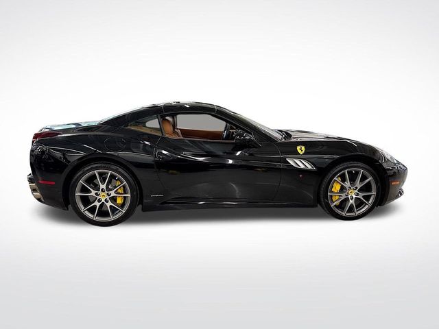 2014 Ferrari California 2dr Convertible - 22963755 - 5