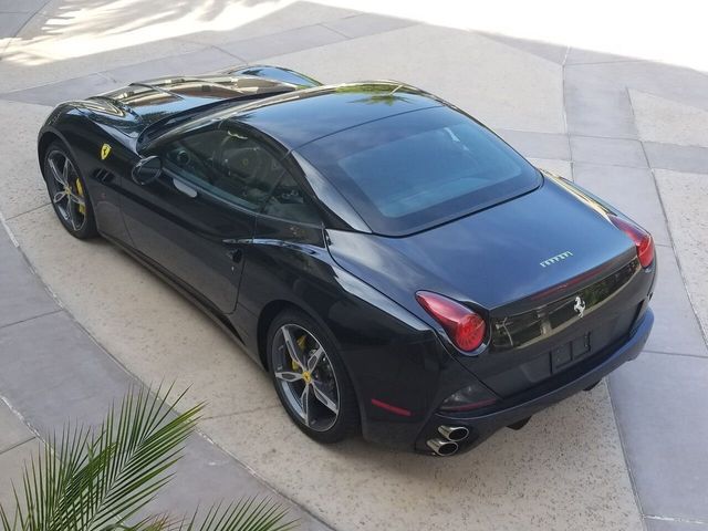 2014 Ferrari California 2dr Convertible - 17952873 - 3
