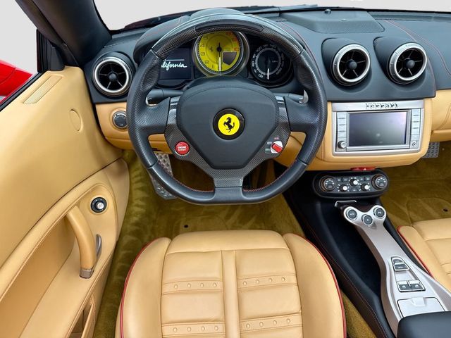 2014 Ferrari California 2dr Convertible - 22996020 - 17