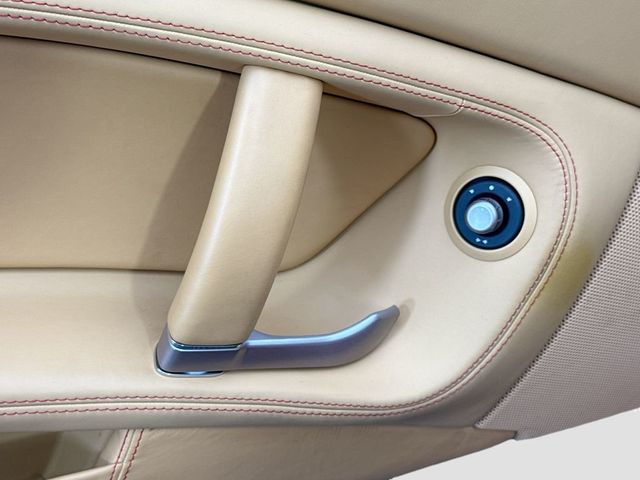 2014 Ferrari California 2dr Convertible - 22996020 - 27