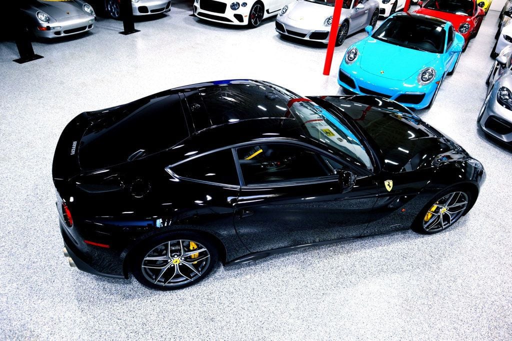 2014 Ferrari F12 BERLINETTA * ONLY 6K MILES...F12 Giant Carbon Fiber!! - 22693428 - 4