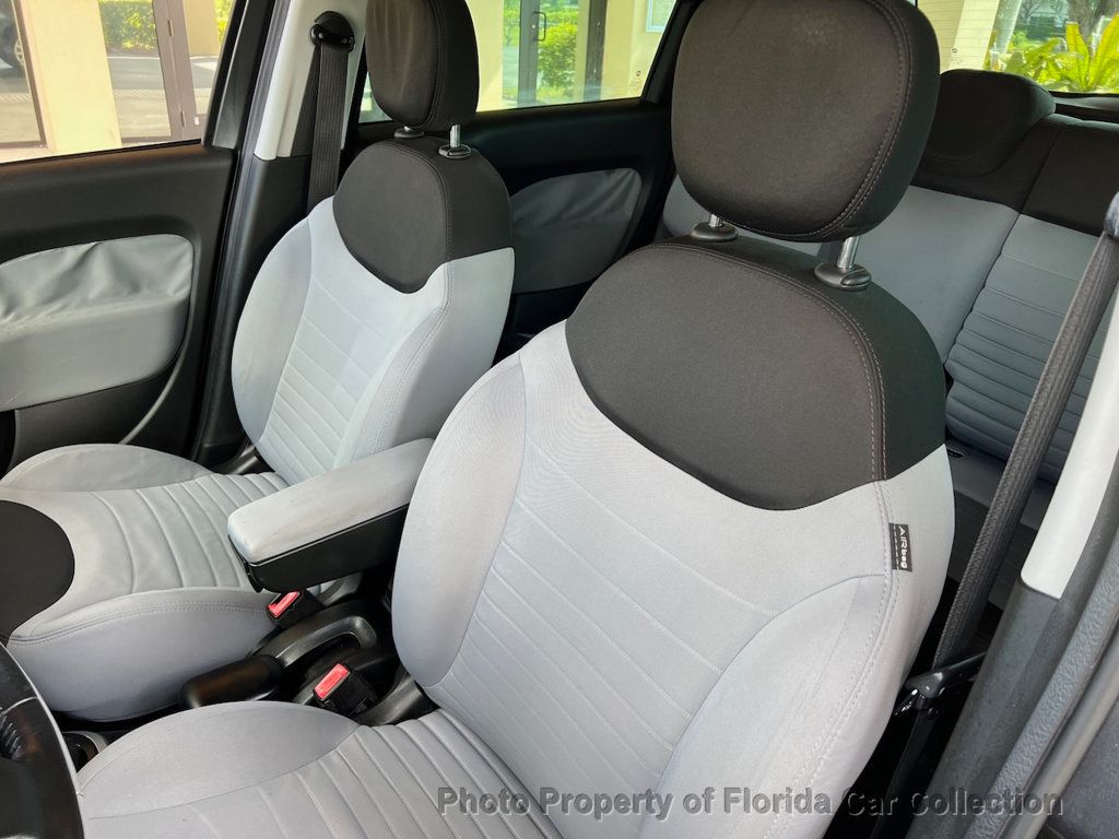 2014 FIAT 500L Hatchback Easy Premier Package - 22638178 - 7