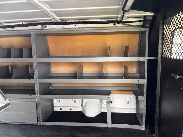 2014 Ford E150 CARGO VAN READY FOR WORK FULL POWER SHELVING AND PARTITION - 22599430 - 33