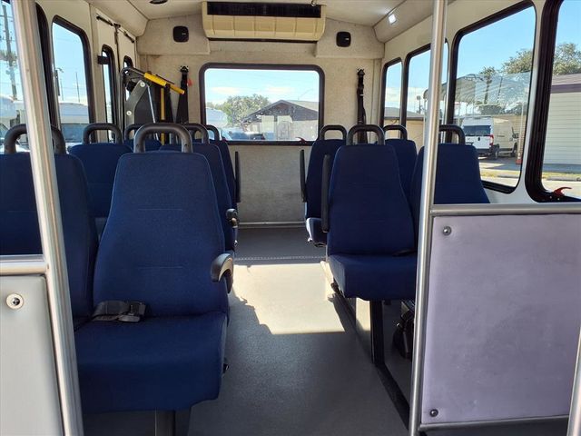 2014 Ford E350 13 Passenger Shuttle Bus w/Wheelchair - 22940179 - 18