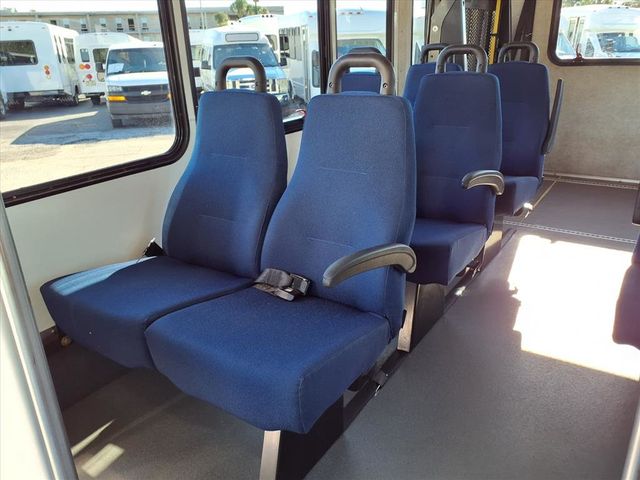 2014 Ford E350 13 Passenger Shuttle Bus w/Wheelchair - 22940179 - 19