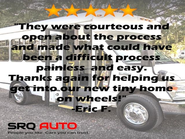 2014 Ford E350 13 Passenger Shuttle Bus w/Wheelchair - 22940179 - 24