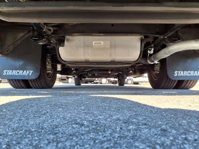 2014 Ford E350 13 Passenger Shuttle Bus w/Wheelchair - 22940179 - 32