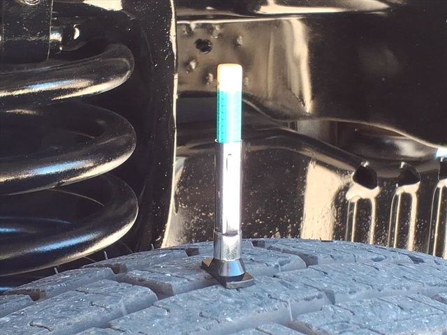 2014 Ford E350 13 Passenger Shuttle Bus w/Wheelchair - 22940179 - 42