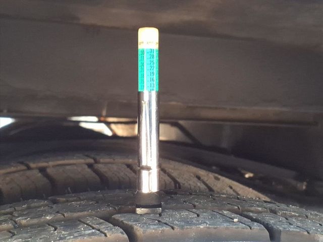 2014 Ford E350 13 Passenger Shuttle Bus w/Wheelchair - 22940179 - 44