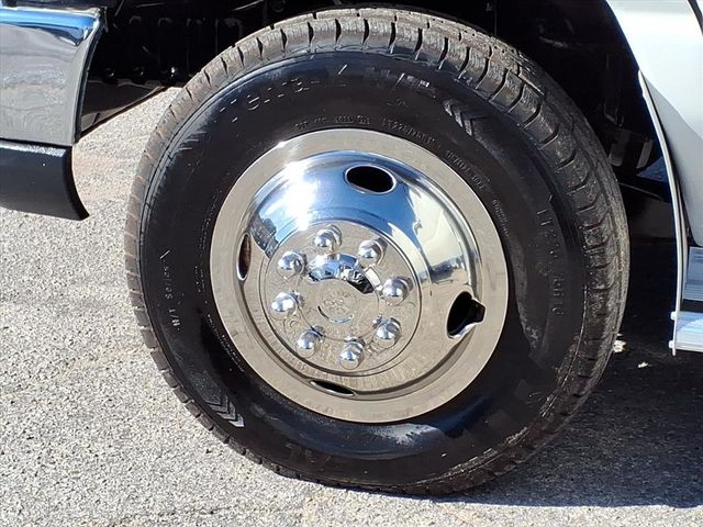 2014 Ford E350 13 Passenger Shuttle Bus w/Wheelchair - 22940179 - 49