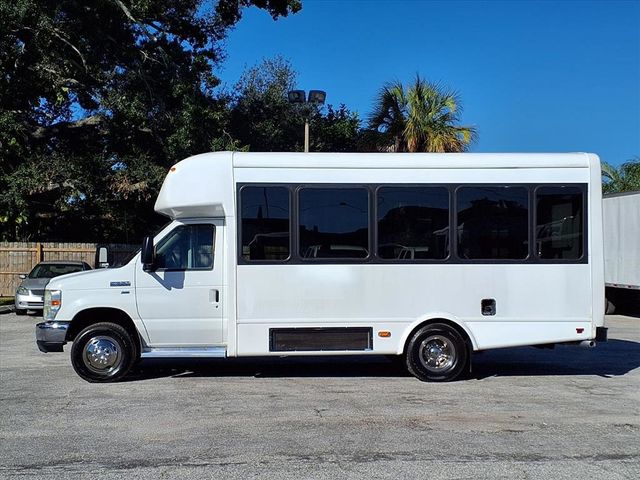2014 Ford E350 13 Passenger Shuttle Bus w/Wheelchair - 22940179 - 7
