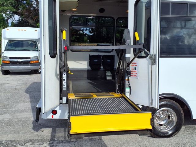 2014 Ford E350 15 Passenger Shuttle Bus w/Wheelchair - 22886065 - 14