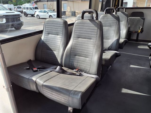 2014 Ford E350 15 Passenger Shuttle Bus w/Wheelchair - 22886065 - 20