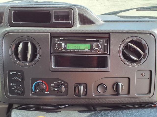 2014 Ford E350 15 Passenger Shuttle Bus w/Wheelchair - 22886065 - 29