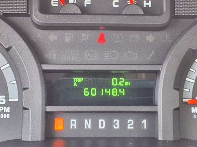 2014 Ford E350 15 Passenger Shuttle Bus w/Wheelchair - 22886065 - 41