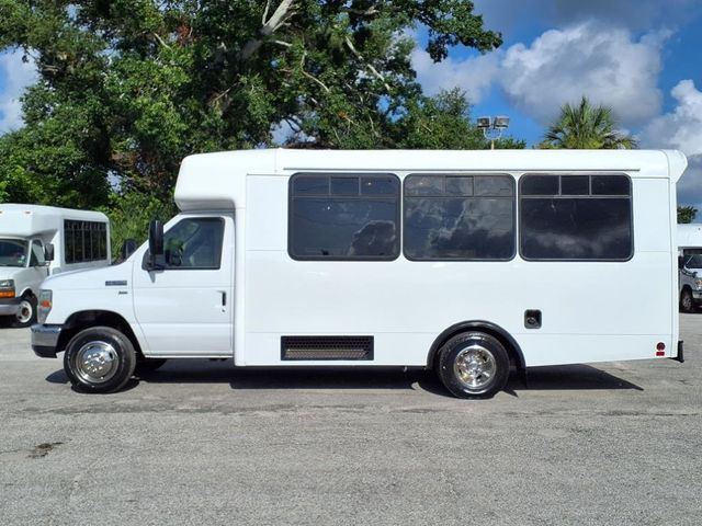 2014 Ford E350 15 Passenger Shuttle Bus w/Wheelchair - 22886065 - 7