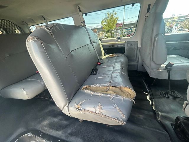 2014 Ford E350 EXTENDED 15 PASSENGER VAN 4X4 QUIGLEY CONVERSION - 22419239 - 36