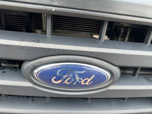 2014 Ford E350 EXTENDED PASSENGER /CARGO VAN LOW MILES MULTIPLE USES - 22304042 - 9