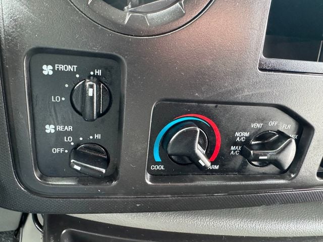 2014 Ford E350 Non-CDL Wheelchair Shuttle Bus For Sale For Adults Medical Transport Mobility ADA Handicapped - 22958809 - 30