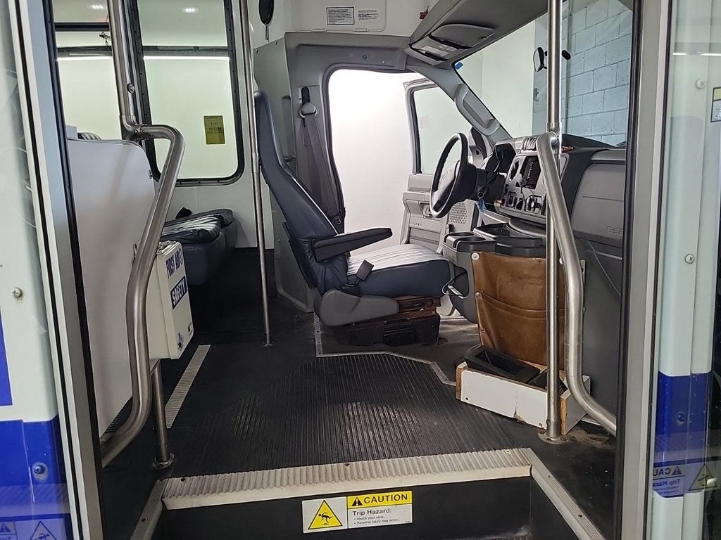 2014 Ford E350 Non-CDL Wheelchair Shuttle Bus For Sale For Adults Medical Transport Mobility ADA Handicapped - 22958809 - 7