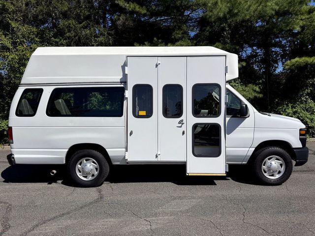 2014 Ford E350 Wheelchair High Top Van For Adults Medical Transport Mobility ADA Handicapped - 23080295 - 1