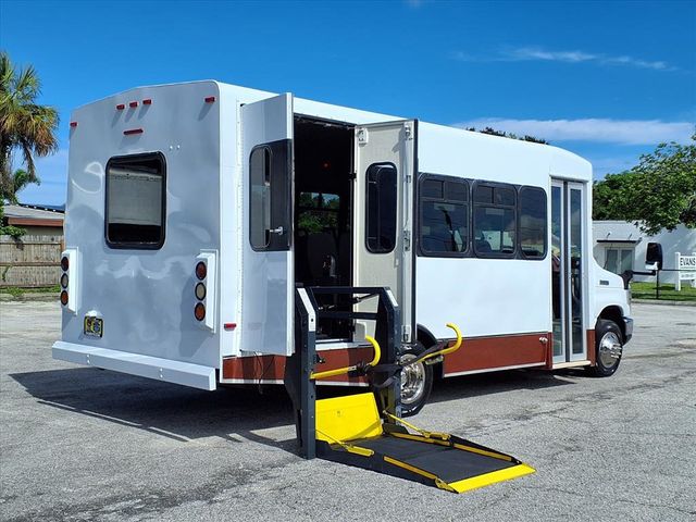 2014 Ford E450 15 Passenger Shuttle Bus w/Wheelchair - 22911586 - 10