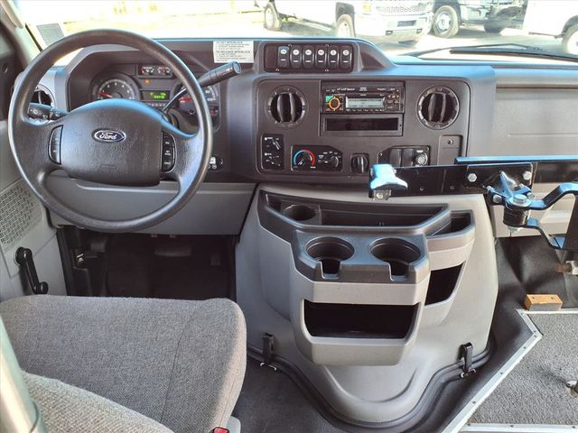 2014 Ford E450 15 Passenger Shuttle Bus w/Wheelchair - 22911586 - 27