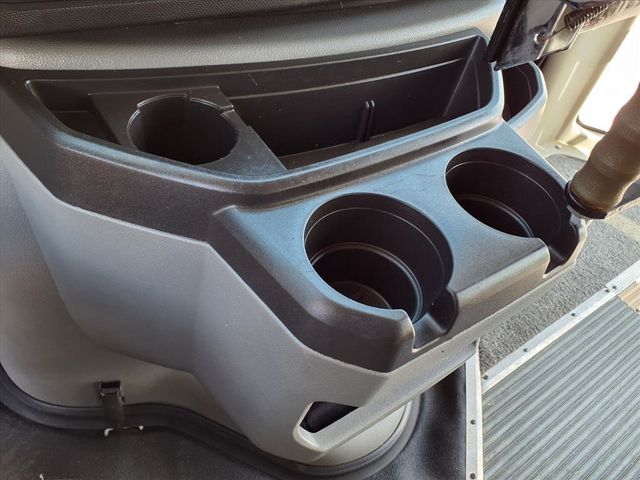 2014 Ford E450 15 Passenger Shuttle Bus w/Wheelchair - 22911586 - 29