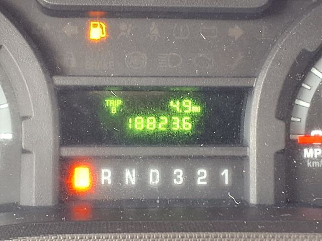 2014 Ford E450 15 Passenger Shuttle Bus w/Wheelchair - 22911586 - 39