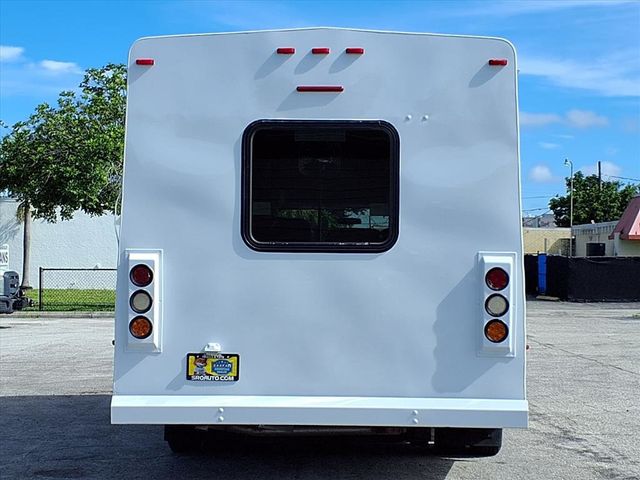 2014 Ford E450 15 Passenger Shuttle Bus w/Wheelchair - 22911586 - 5